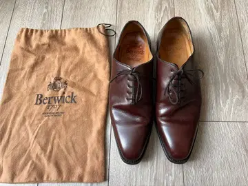 Berwick 홀컷 3267 보르도