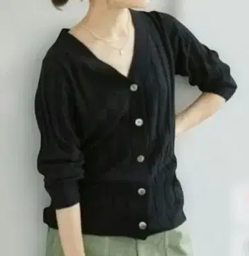 르쿨블랑 와이드 리브 절개 V넥 가디건 BLACK