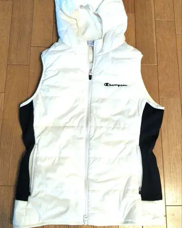 Champion 후드 부착 다운 의류