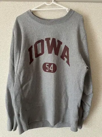 Iowa 54 그레이 크루넥 트레이닝복 리버스 위브