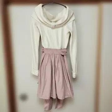 LIZLISA 오프숄더 니트 원피스