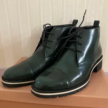 다크 그린 숏부츠 23 버클레이