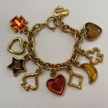 새상품급 [레어] 모스키노 캔디 루사이트 참 브레스