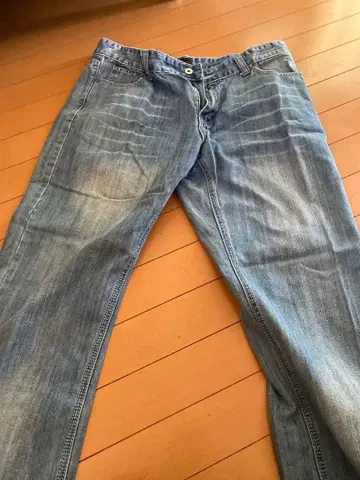 D&G 라이트 블루 데님 스트레이트 레그