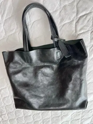 [B E A U D E S S I N] 블랙 가죽 비즈니스 토트백