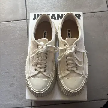 질 샌더 화이트 스니커즈