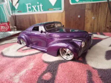 1/24JadaToys1940 PONTIAC BUSINESS COUPE