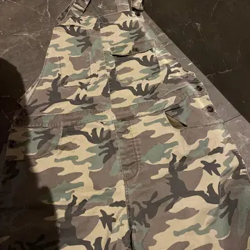 ASOS 카모 패턴 숏 오버롤