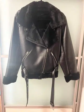 AZUL BY MOUSSY 인조 가죽 블루종