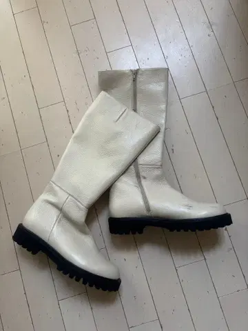 아이보리 가죽 롱 부츠 지퍼 IENA