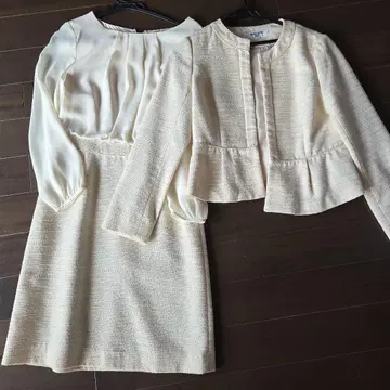 아이보리 원피스 수트 자켓 포함