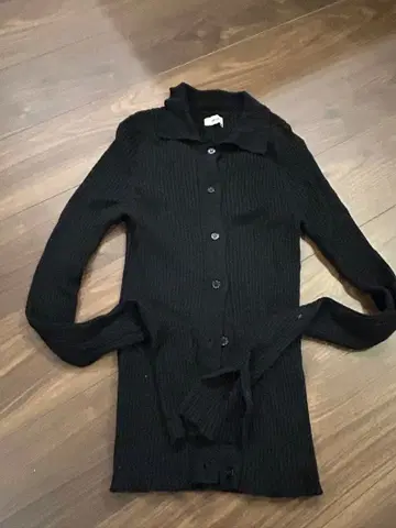 Allege. 블랙 리브 스웨터 긴팔