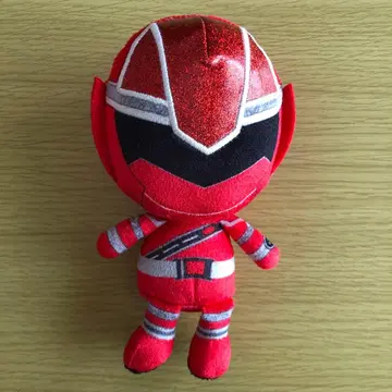 마진전대 키라메이쟈 키라메이 레드 봉제 인형