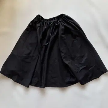 le glazik 개더 플레어 스커트