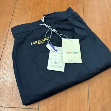 택 포함 새상품 LEONARD SPORT 캐주얼 팬츠 네이비 사이즈 70