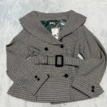 세일러 칼라 플레어 자켓