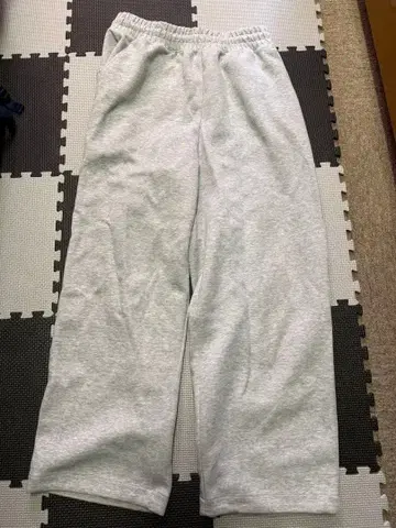 UNIQLO:C 맨투맨 와이드 팬츠