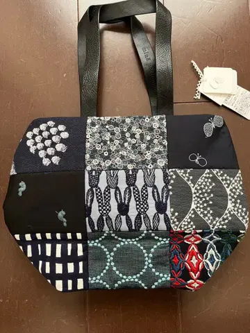 [ 미사용 새상품 ] 미나 페르호넨 피스백 darkmix S 지퍼