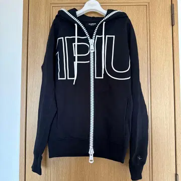 1PIU1UGUALE3 RELAX 집업 후드티