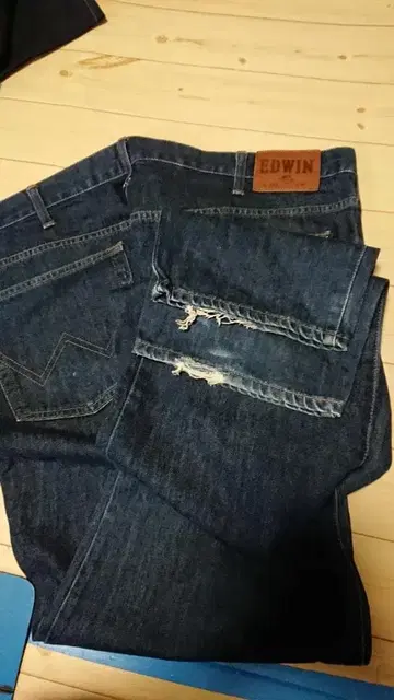 CLASSIC STRAIGHT 데님 진 세트