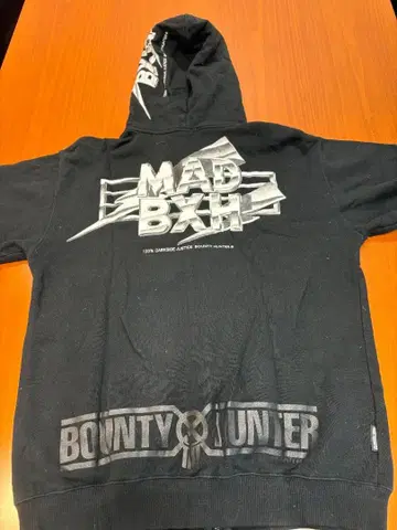 Bounty Hunter MAD BXH 후드티