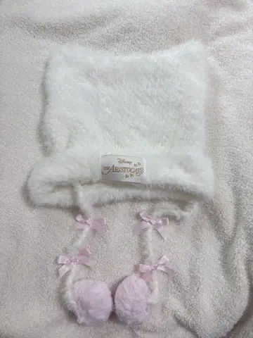 디즈니 니트 퍼 모자 화이트