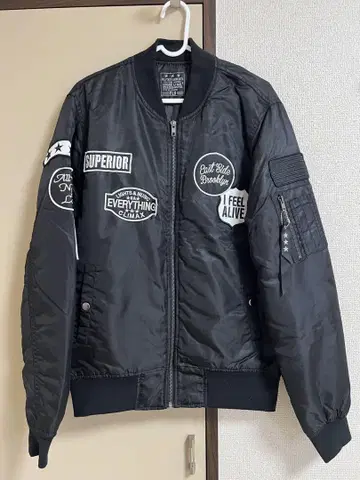 블랙 MA-1 플라이트 자켓 패치 포함