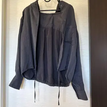 [ CUPRO ] 후드 부착 다크 컬러 긴팔 셔츠