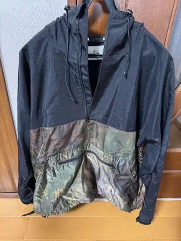 나일론 자켓 블랙/카모플라쥬