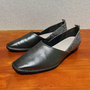 새상품급 스웨이시 슬립온 브론즈 22.5cm 슬립온