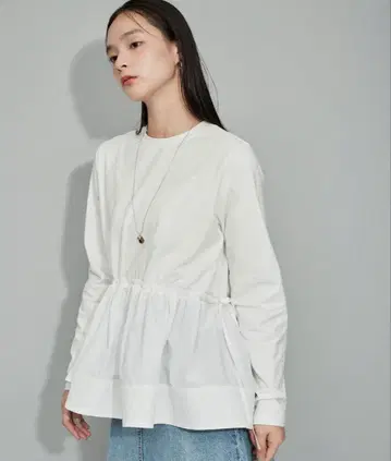 ADAM ET ROPE' 개더 페플럼 티셔츠