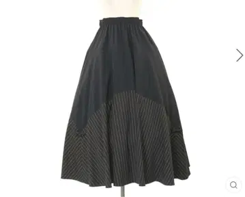 큐티 플래시 스트라이프 패턴 서큘러 롱 스커트