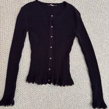 르네 다크 퍼플 리브 긴팔 가디건