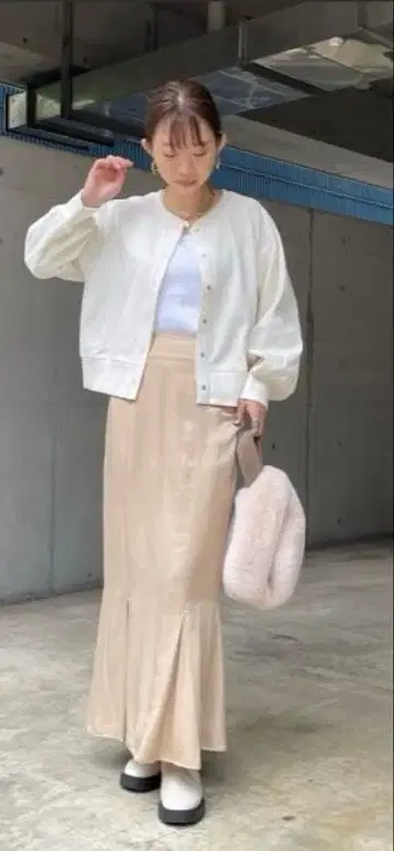 DOUDOU 스티치 볼륨 슬리브 가디건 화이트