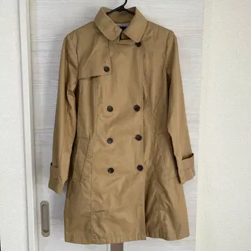 미사용 새상품 바나나 리퍼블릭 트렌치코트 M 사이즈