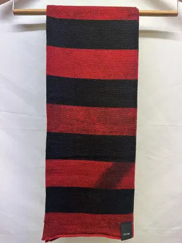 pledge 프레지 보더 머플러