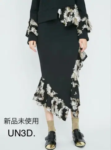 미사용 UN3D. 자카드 프릴 맨투맨 스커트
