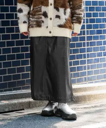 niko and - 가죽 라이크 타이 트 롱 스커트