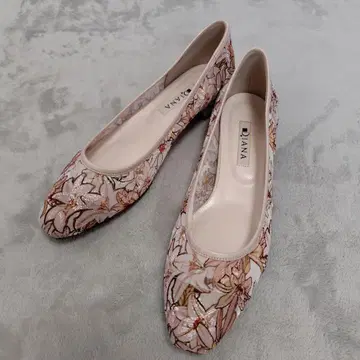 DIANA 꽃무늬 플랫슈즈 회화 시리즈