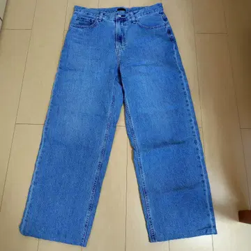 UNIQLO 와이드 스트레이트 청바지 31 사이즈 블루