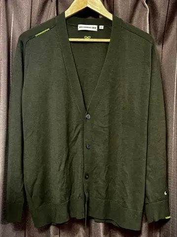UNIQLO 안야 힌드마치 가디건 XL 올리브