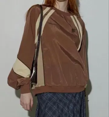 바이컬러 나일론 상의 MAISON SPECIAL