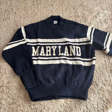 Boogie 로고 니트 네이비 x 화이트 라인