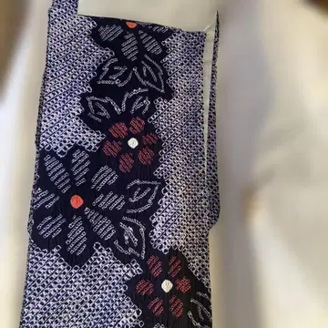 새상품 시보리 꽃무늬 유카타 네이비 컬러