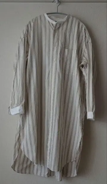 짐플렉스 GYMPHLEX 코튼 밴드 카라 셔츠 원피스