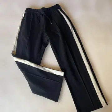 CLOCE 머스트바이 유코유코