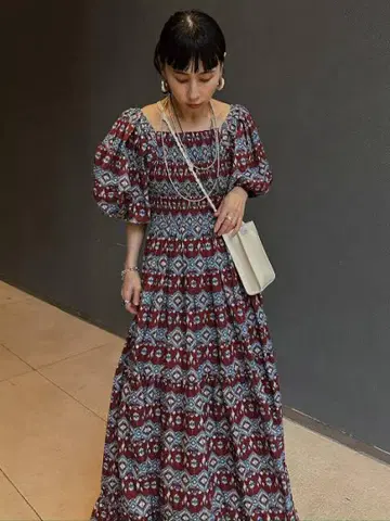 MEDI REBECCA 오프 숄더 드레스 레드 M 사이즈