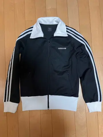 adidas 블랙 화이트 트랙 자켓