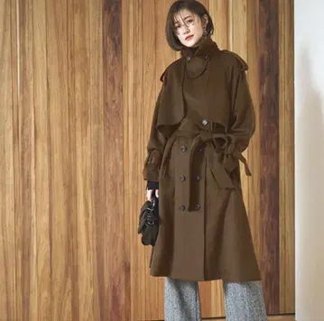 브라운 트렌치코트 더블 브레스트