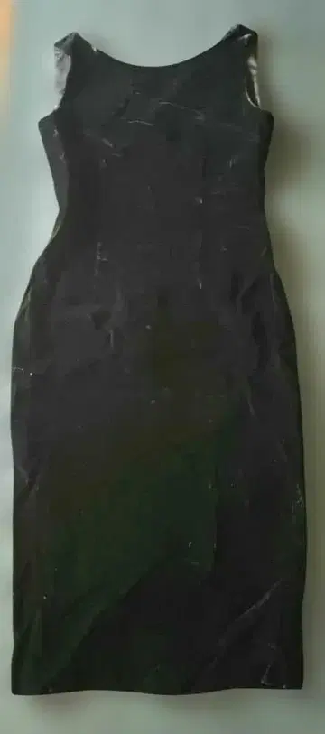 IAN THOMAS 블랙 벨벳 슬리브리스 원피스 9A2 110cm